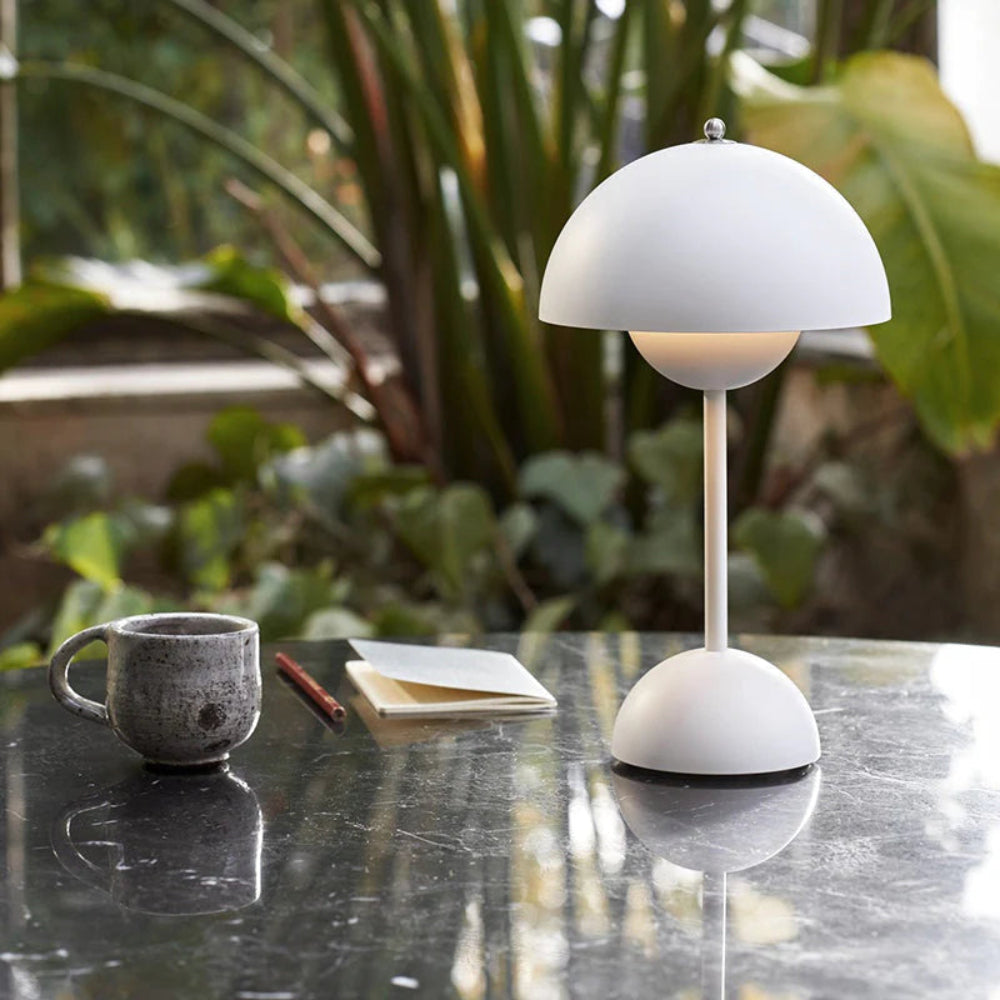 Cordless LED table lamp with adjustable brightness - perfect for the home, office or patio