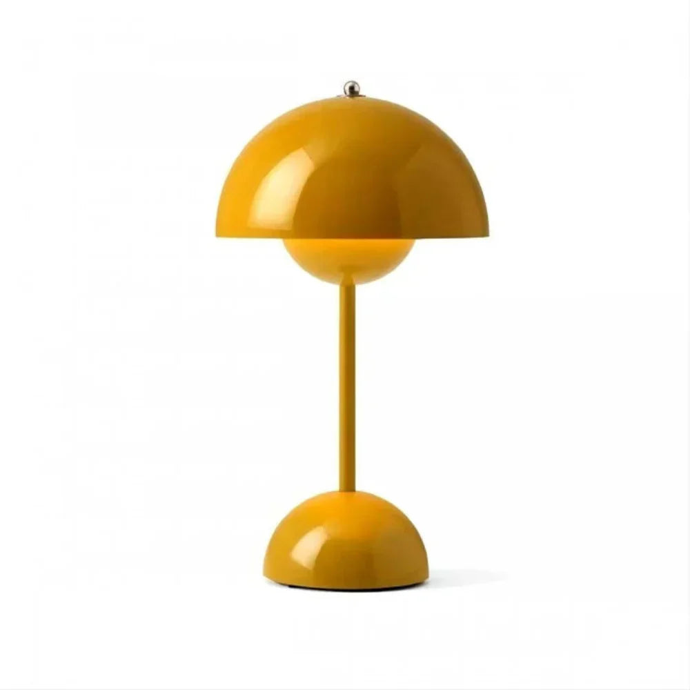 Cordless mini table lamp